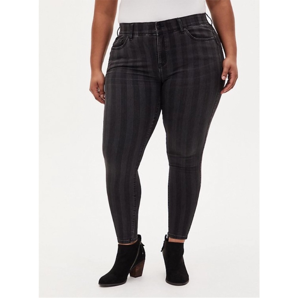 Torrid Black Striped Skinny Jeans